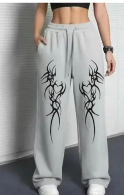 Women Polyester Blend Solid Pyjama